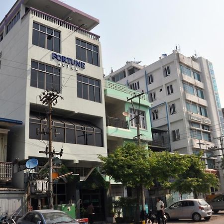 Fortune Hotel Mandalay Exterior foto